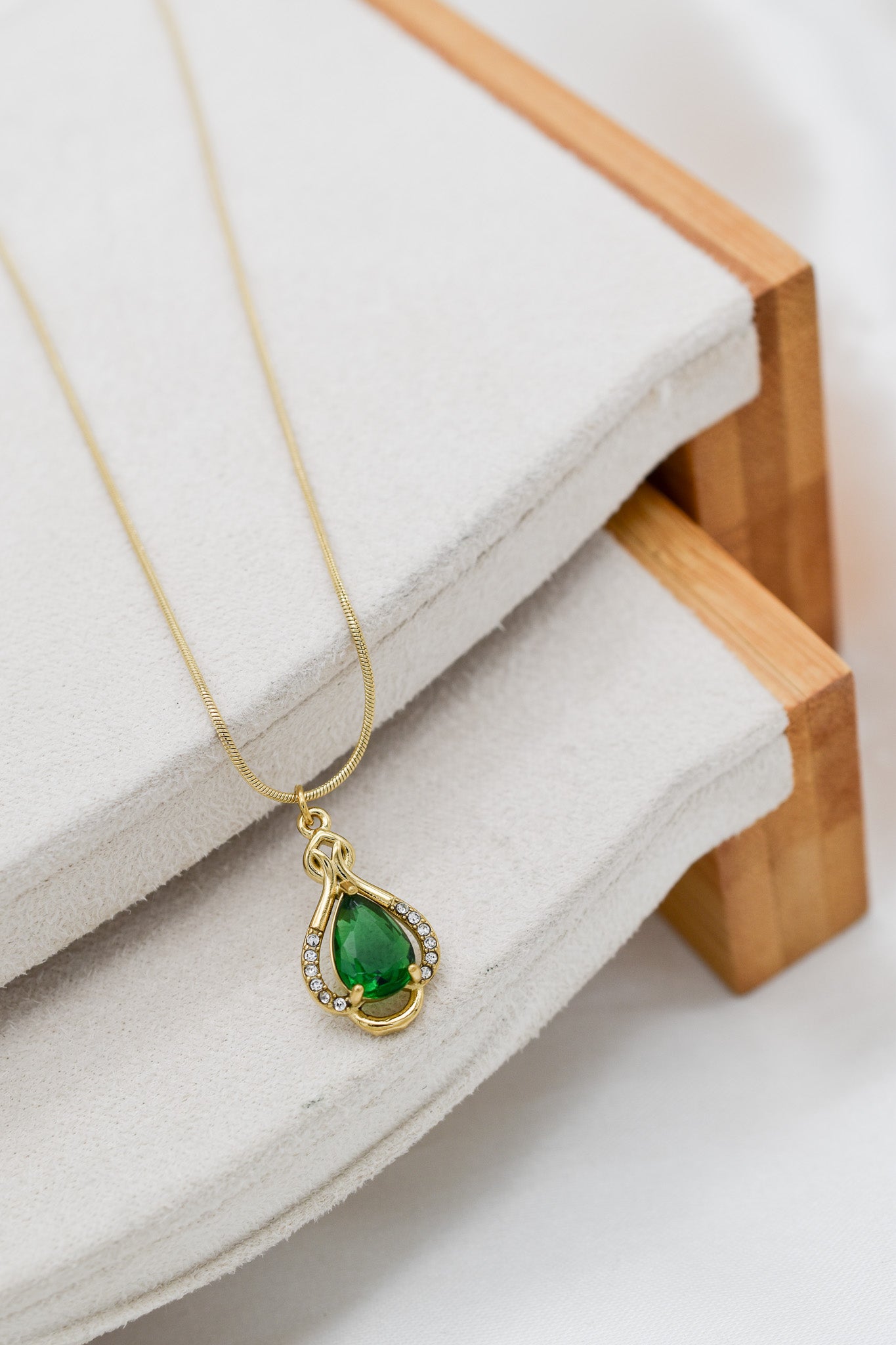 ✨Elegant Treasures Gift Box - Στιγμές Λάμψης✨
